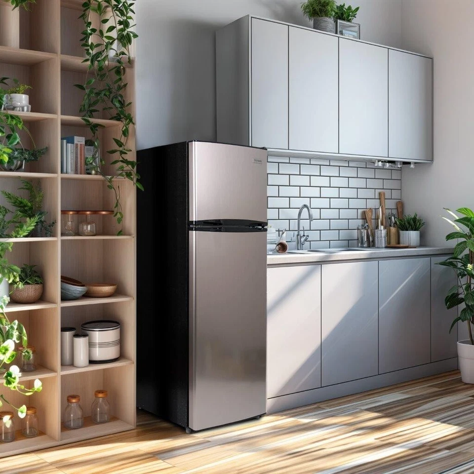 Frigidaire 7,5 Cu. Refrigerador de pies, serie Platinum, estilo puerta estándar Foto 3 de 4