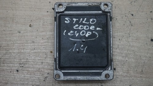 Fiat Stilo 1.4 ECU 26SA8349 0261207086 - Imagen 4 de 5