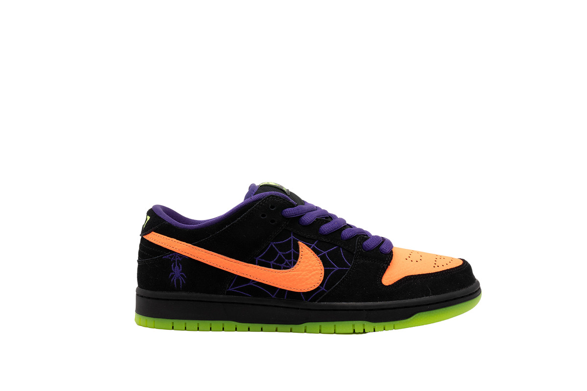 Nike Dunk Low Night of Mischief 2019 for Sale | Authenticity Guaranteed | eBay