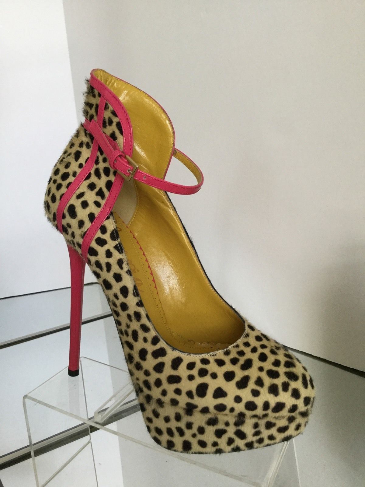 NEW Charlotte Olympia Lucille Lucille Lucille Leopard Hair Calf Platform Pump (Size 35)- 1195 13e361 NEW Charlotte Olympia Lucille Lucille Lucille Leopard Hair Calf Platform Pump (Size 35)- 1195 13e361