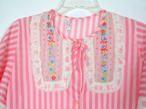 VTG 1950s SAKS FIFTH AVENUE PINK & WHITE STRIPED SLEEP GOWN & ROBE SMALL LACE - Picture 5 of 12