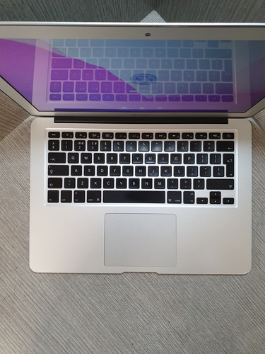 Apple MacBook Air 13" i7 @ 2.2GHz 8GB 500GB SSD Early 2015 A1466 Grade C EE1103 - Picture 2 of 13