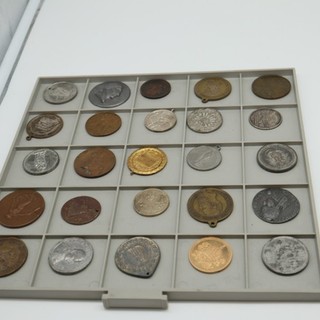 25 historische Medaillen verschiedene Metalle (A)