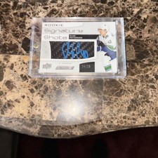 2018/19 Engrained Elias Pettersson Blue Ink Rookie Shots Auto #24/25 