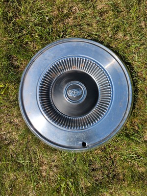 Used Ford or Mercury Hubcap 14  Comet, Maverick, Montego, Torino