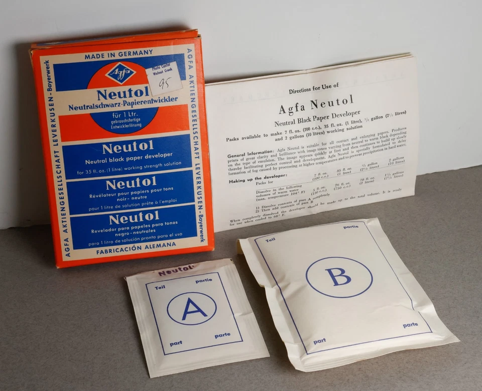 Vintage AGFA Neutol Darkroom Paper Developer - Image 2 of 4