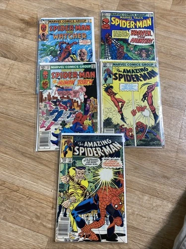 Lot of 5Amazing Spider-Man Marvel /Team Up 121, 127,153, 233, 246