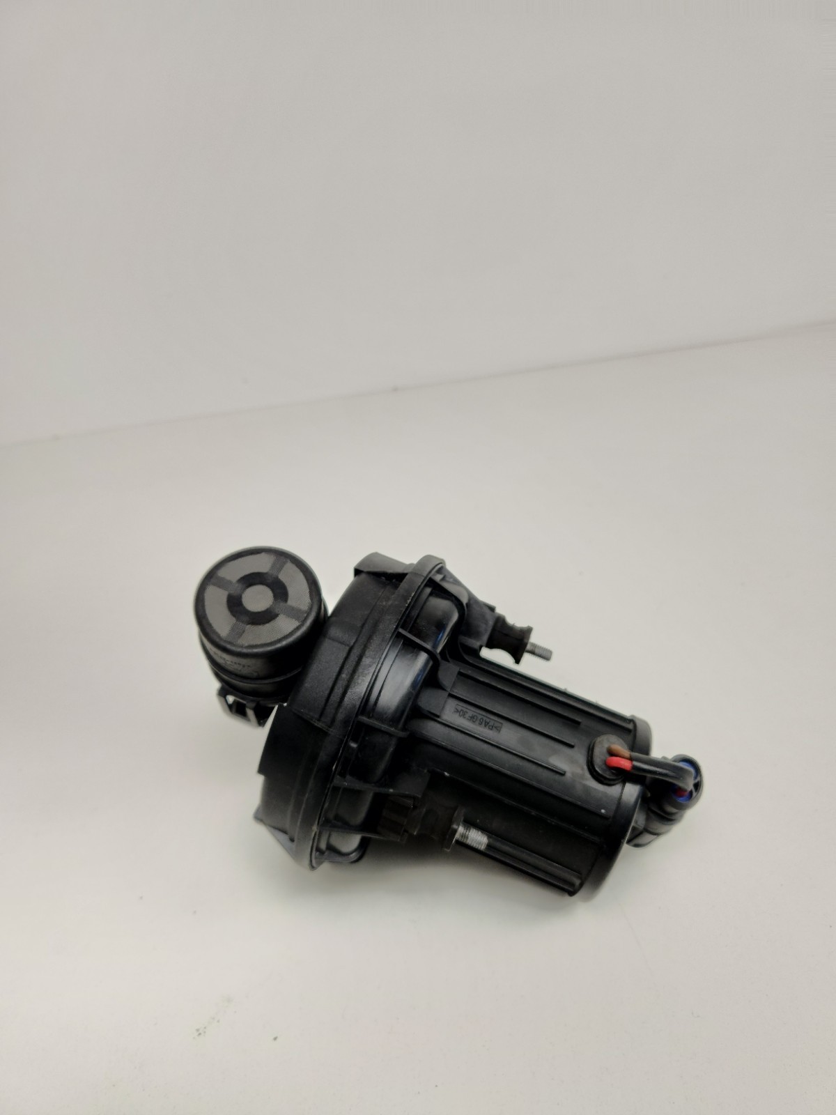2015-2016 MCLAREN 650S SPIDER SECONDARY AIR INJECTION SMOG PUMP OEM