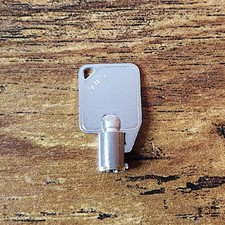 Thermaltake Level 10 GT Snow Edition Key Replacement Part