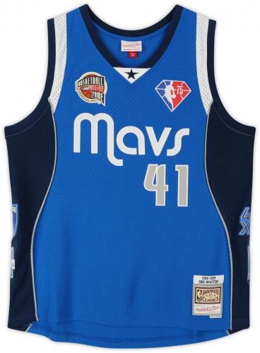 Dirk Nowitzki Mavericks Signed Blue Mitchell & Ness Hall of Fame Swingman Jersey - Picture 3 of 5