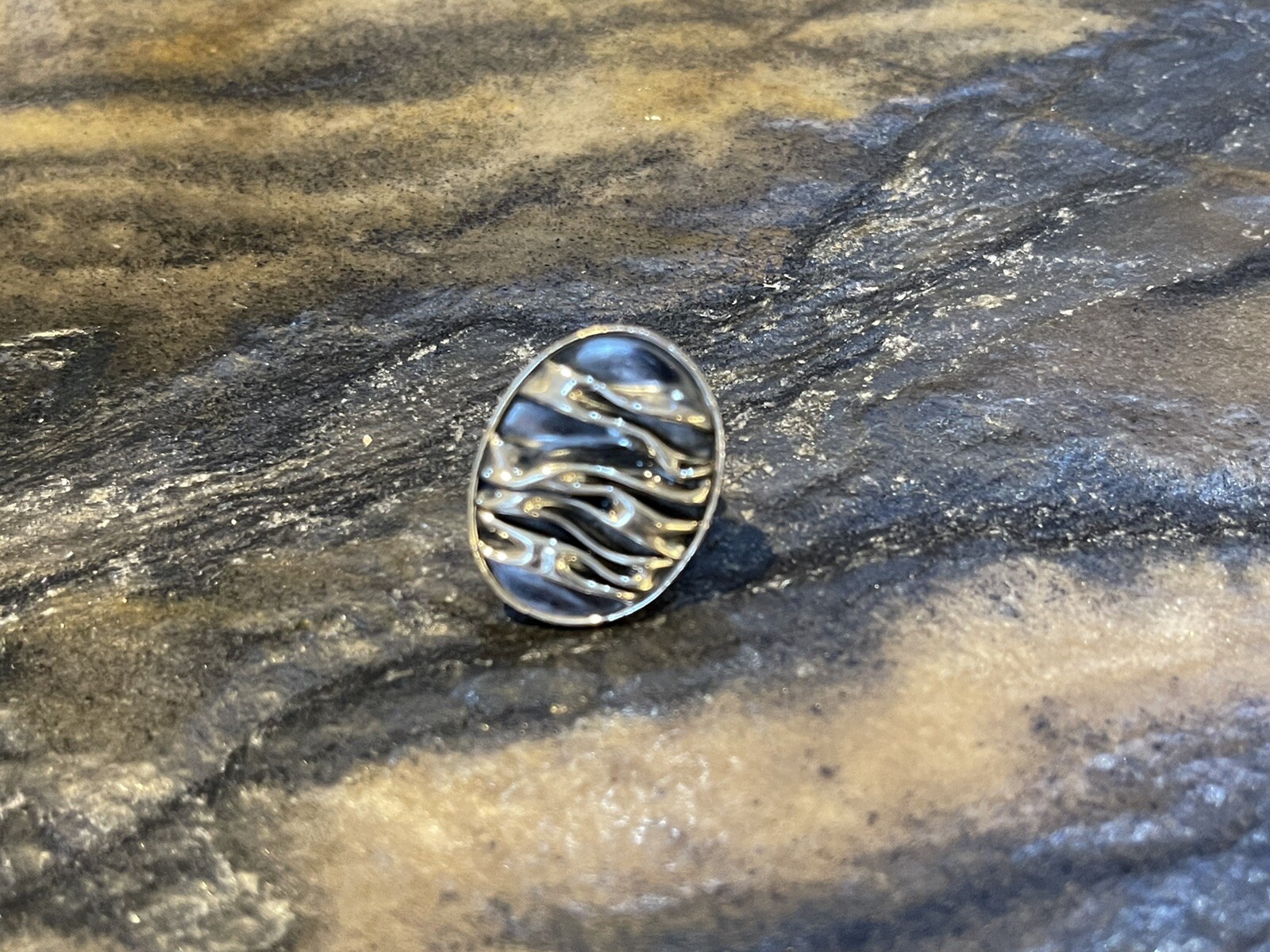 Gorgeous Statement Contemporary Design Ring In 92… - image 5