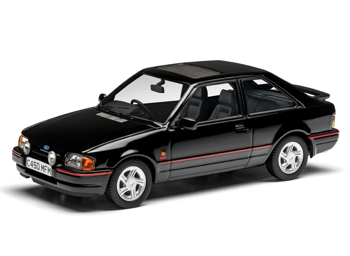 VANGUARDS 1/43 DIECAST 1986 FORD ESCORT MK4 XR3i IN BLACK C329 WLD VA14307A
