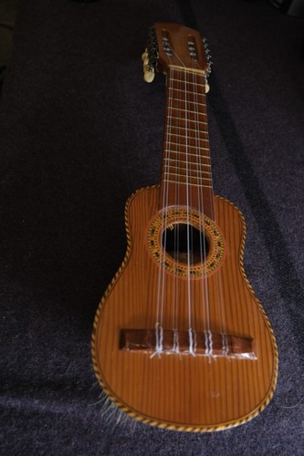 Armadillo Charango South American oddity instrument. Read please. Antique - Picture 9 of 19