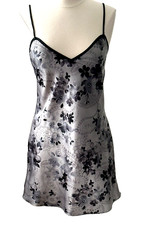 Secret Treasures M Short Night Gown Chemise Sleepwear Black/Gray Floral Satin