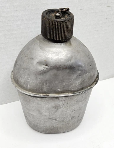 Vintage US Military SMCO 1943 World War II Water Canteen WWII WW2