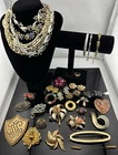 1LB VINTAGE Costume Jewelry Lot Rhinestone + SOME SIGNED Lisner Trifari Weiss +