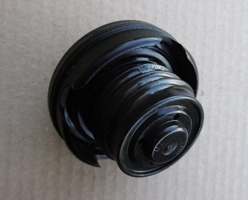 Tankdeckel Skoda Tankklappe Tankverschluss Tank 1J0201553C Audi VW