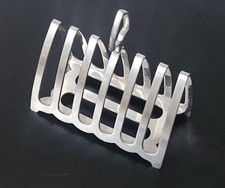 Vintage Large Silver Plated Toast Rack Walker and Hall Sheffield England