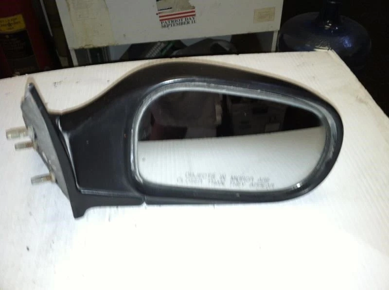 Passenger Right Side View Mirror Manual Fits 91-93 ISUZU STYLUS 365346 - Image 2 of 2