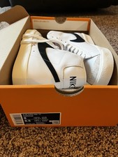 Nike Blazer Mid 77 Vintage Leather Mid Top Sn...