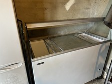 TEFCOLD 9 TUB SCOOP NAPOLI ICE CREAM SHOP FREEZER - LIGHT USE