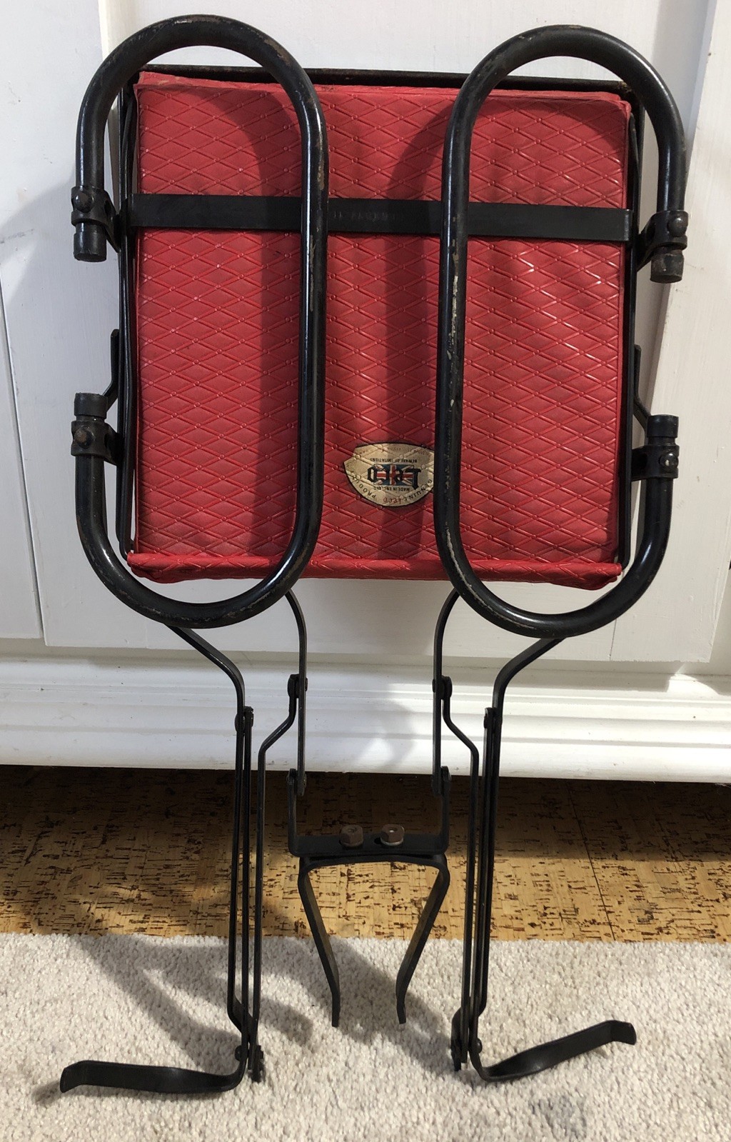 VTG Leco Children’s Bike Seat Rack Carrier Red Vinyl Black Metal Frame ENGLAND