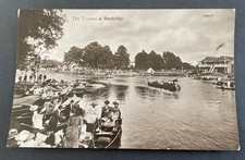 Weybridge Surrey, The Thames With Boats Postcard