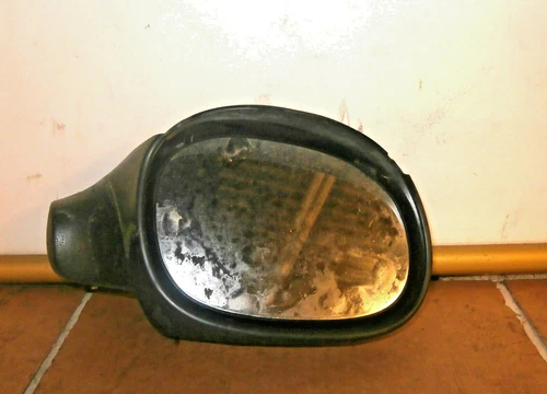 CITROEN PICASSO SX 2001 OFFSIDE DRIVER SIDE DOOR MIRROR ,FOR GLASS USE ONLY