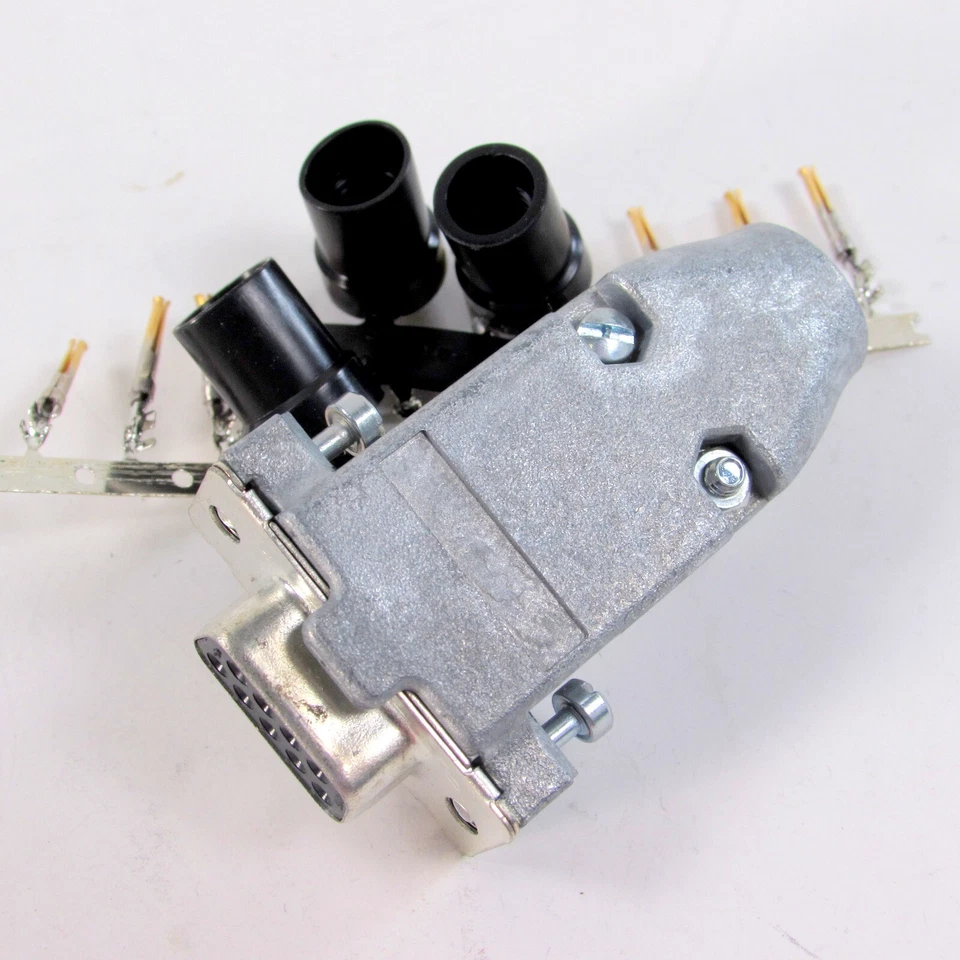 Lot of (10) AMP 749806-1 D-Sub Shielded Crimp Connector Receptacle 9 Position - Image 2 of 4