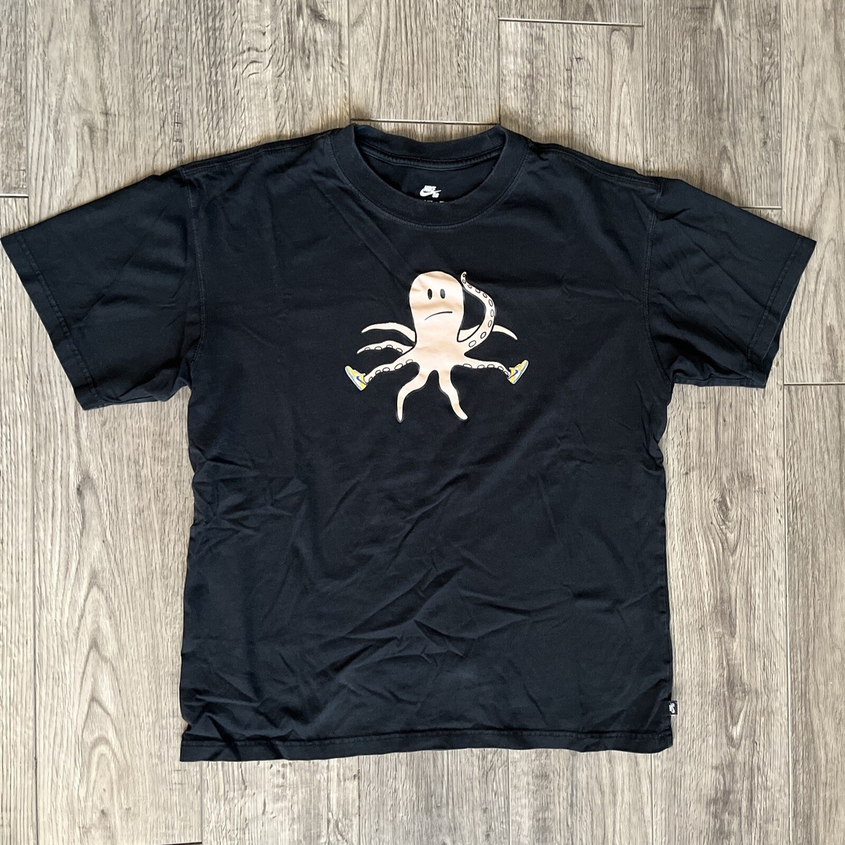 Nike SB Scott Octopus Black Loose Fit T-Shirt Men's Size Small