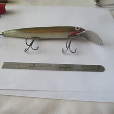 FISHING  LURE CISCO KID 6"  MINNOW GREEN & GOLD SCALES