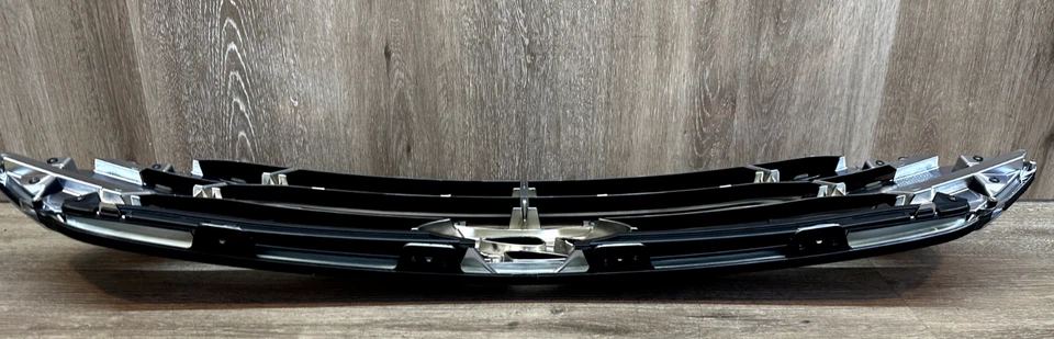 Parrilla delantera deportiva Hyundai Santa Fe 2013-2015 pieza OEM # 86351-2W000 Foto 4 de 4