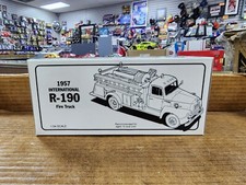 1995 First Gear 1957 Star Enterprise International R-190 Fire Truck 1:34 Scale