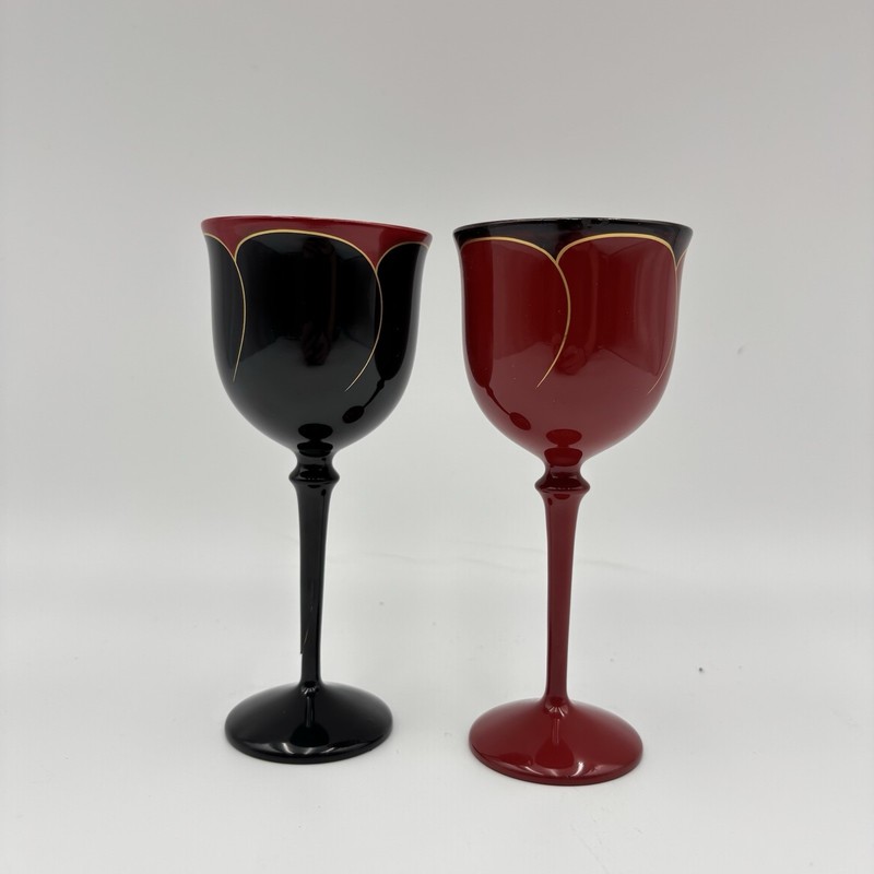 Wine Pair Cups Floral Line Gold Leaf Interior Lacquered Kyoto JAPAN isuke BRAND