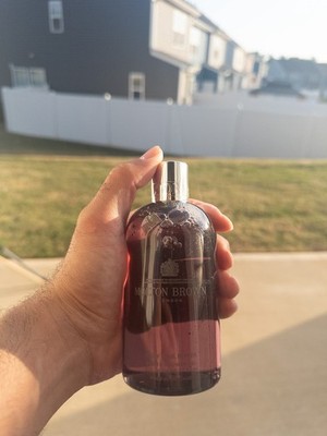 Molton Brown London Fiery Pink Pepper Bath and Shower Gel Red
