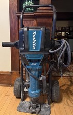 Makita HM1812 Corded Electric Demolition Jackhammer / Breaker