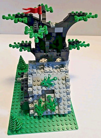 98% COMPLETE Vintage Lego 6066 Camouflage Outpost Set 6 Figures & Manual NO BOX