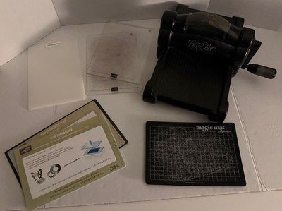 Sizzix Big Shot Die Cutting & Embossing Machine w/ Stampin' Up! Accessories.