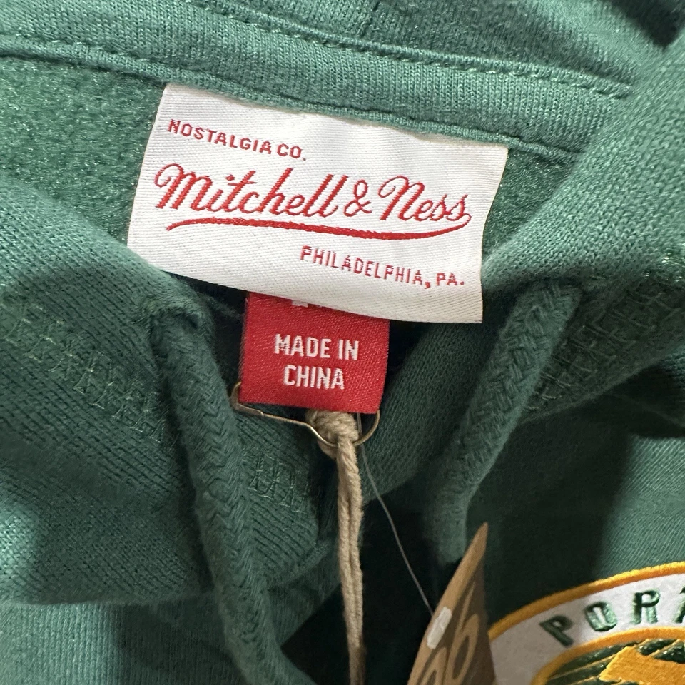 Mitchell & Ness MLS Portland Timbers Fleece Hoodie Men's Size Medium $125 MSRP - Image 4 of 4