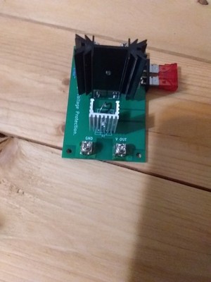 overvoltage and reverse polarity protection. 15v cut off.