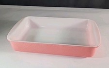 Vtg. 1950s Pyrex Pink Flamingo #231, 1 1/2 QT Rectangular Ovenware Baking Dish