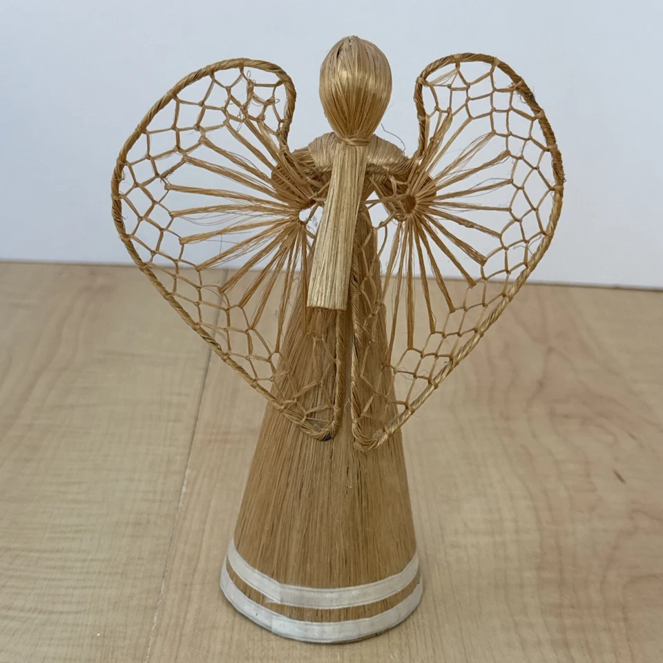 Vintage Straw Corn Husk Angel Figurine 8" Tall Golden Wheat Christmas Decor - Image 3 of 4