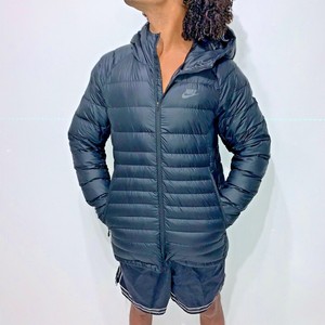 jaqueta de nylon acolchoada