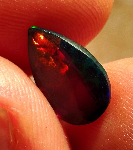 2,15cts RARE "Opale Flash" Noire "Honey comb" une rare beauté (VIDEO) - Imagen 3 de 9