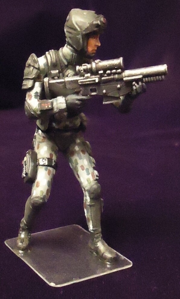 Masterbox 24055 Model Kit – 1:35 Scale 'At The Edge Of The Universe' Laurie Barnes Figure Model - View #3