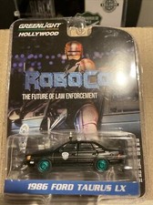 GREENLIGHT 1:64 GREEN MACHINE CHASE 1986 FORD TAURUS LX ROBOCOP DETROIT POLICE