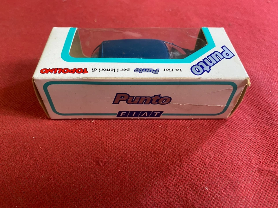 FIAT PUNTO METALLO IN BOX 1:43 BLU Bburago per lettori TOPOLINO Disney - Immagine 3 di 4