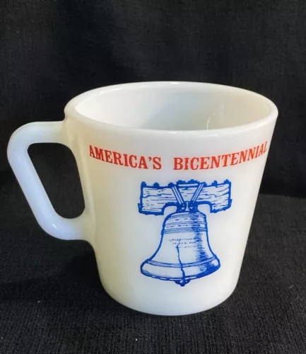 America’s Bicentennial 1776 1976 PYREX Milk Glass Mug Cup Flag Liberty Bell Vtg