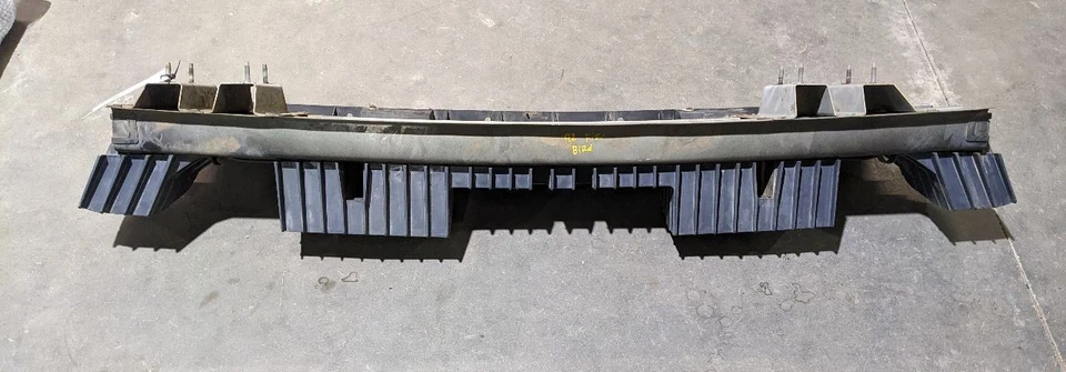 Усилитель заднего бампера подходит для 91-92 FIREBIRD 1178630 - Изображение 2 из 4