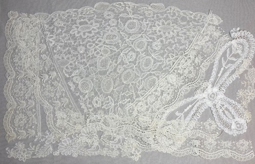 Lot of Antique Brussels Point de Gaze Bobbin Lace Trims Remnants Fragments